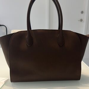Elegant Brown Leather Tote Bag